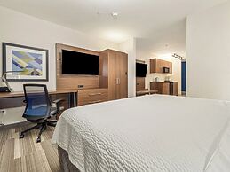 Holiday Inn Express & Suites Medicine Hat Transcanada Hwy 1 by IHG