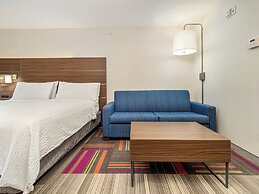 Holiday Inn Express & Suites Medicine Hat Transcanada Hwy 1 by IHG