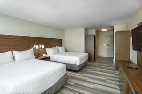 Holiday Inn Express & Suites Medicine Hat Transcanada Hwy 1 by IHG