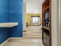 Holiday Inn Express & Suites Medicine Hat Transcanada Hwy 1 by IHG