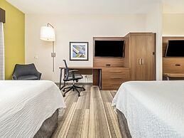 Holiday Inn Express & Suites Medicine Hat Transcanada Hwy 1 by IHG