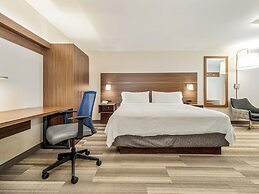 Holiday Inn Express & Suites Medicine Hat Transcanada Hwy 1 by IHG