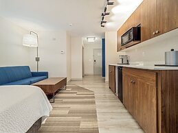 Holiday Inn Express & Suites Medicine Hat Transcanada Hwy 1 by IHG