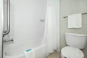 Holiday Inn Express & Suites Medicine Hat Transcanada Hwy 1 by IHG