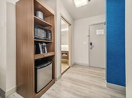 Holiday Inn Express & Suites Medicine Hat Transcanada Hwy 1 by IHG