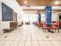 Holiday Inn Express & Suites Medicine Hat Transcanada Hwy 1 by IHG