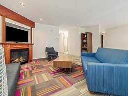 Holiday Inn Express & Suites Medicine Hat Transcanada Hwy 1 by IHG