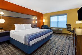 AmericInn by Wyndham Fulton Clinton