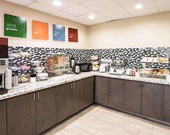 Comfort Suites San Angelo near University