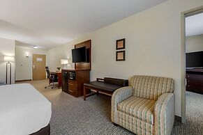 Comfort Suites Johnson Creek Conference Center