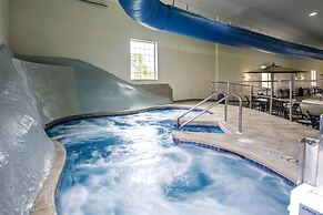 Comfort Suites Johnson Creek Conference Center