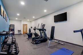 Comfort Suites Johnson Creek Conference Center