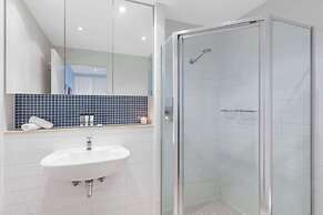 Oaks Glenelg Liberty Suites