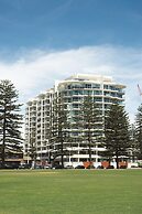 Oaks Glenelg Liberty Suites