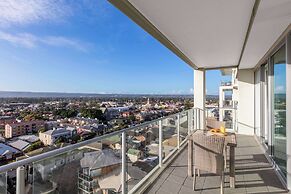 Oaks Glenelg Liberty Suites