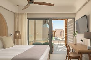 Paralos Venus Suites - Adults Only