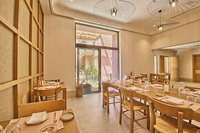 Paralos Venus Suites - Adults Only