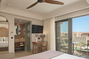 Paralos Venus Suites - Adults Only