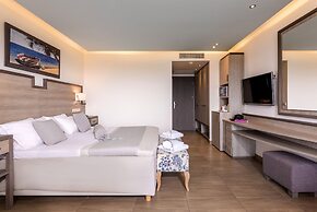 Star Beach Village and Water Park