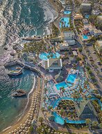 Star Beach Village and Water Park