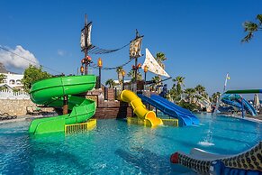 Star Beach Village and Water Park