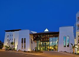 SH Villa Gadea Hotel