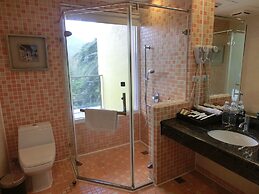 Chateau Beach Resort