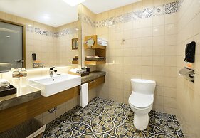 Chateau Beach Resort