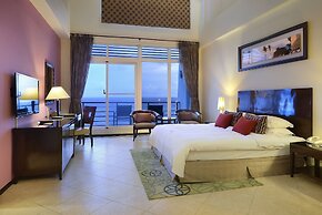 Chateau Beach Resort