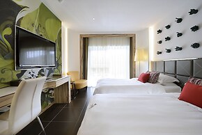 Chateau Beach Resort