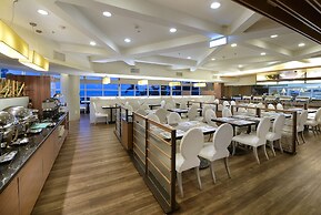 Chateau Beach Resort