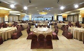 Chateau Beach Resort