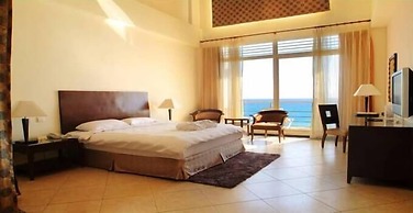 Chateau Beach Resort