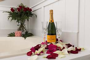 Brandywine River Hotel