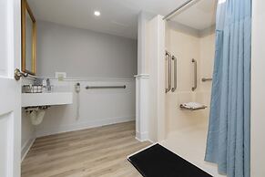 Brandywine River Hotel