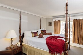 Brandywine River Hotel