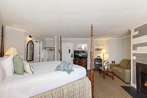 Brandywine River Hotel