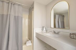 Brandywine River Hotel