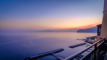 Imperial Hotel Tramontano