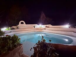 Hotel Humaina