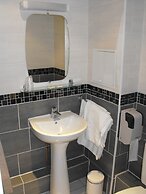 Hôtel de la Perdrix Rouge