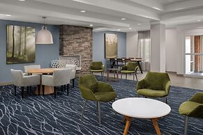 Fairfield Inn & Suites by Marriott Roanoke Hollins/I-81