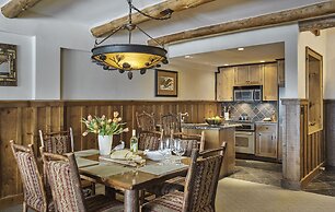 The Whiteface Lodge