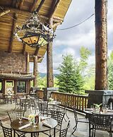 The Whiteface Lodge