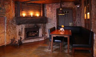 Old Estate Hotel & Spa