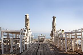 Golden Star City Resort