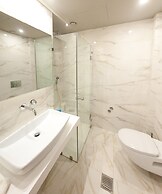 Golden Star City Resort