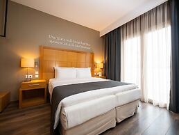 Golden Star City Resort