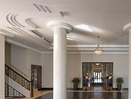 Azerai La Residence Hue