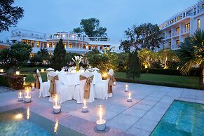 Azerai La Residence Hue